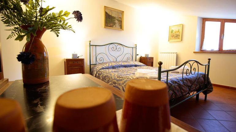 Bed and Breakfast Casale La Torretta Норчія Екстер'єр фото
