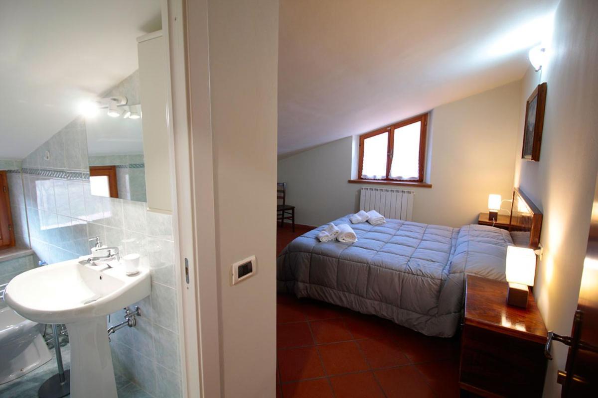 Bed and Breakfast Casale La Torretta Норчія Екстер'єр фото